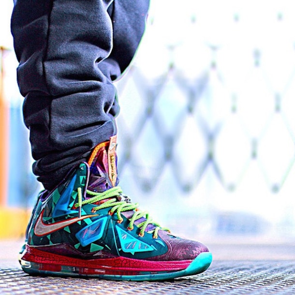 30 Pairs Of Nikes Every Guy Needs To Step Up His Fashion Game (Photos)