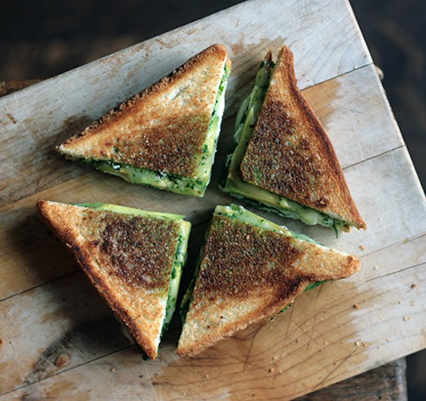 20 Recipes To Help You Eat Healthy Without Being An