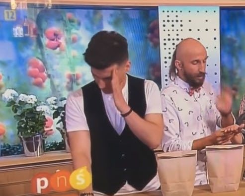 This Magician Messed Up A Magic Trick And Stabbed A Woman ...