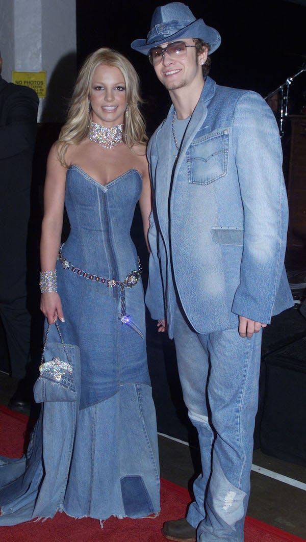 90s jean dress outfit