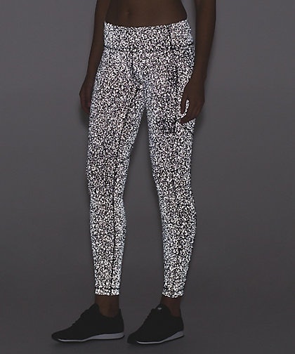 white lulu lemon leggings