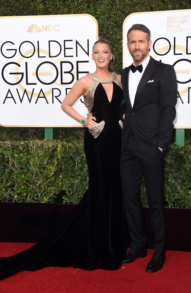 Blake Lively And Ryan Reynolds Look Hot On Golden Globes Red Carpet