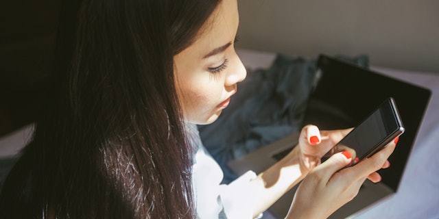 describing yourself on dating websites i love my mom naked