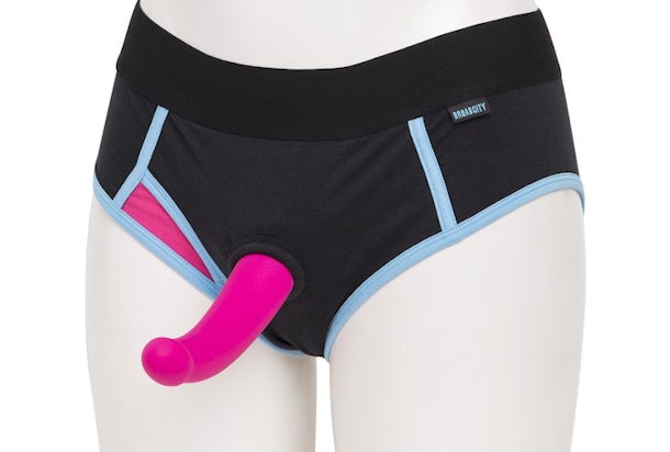 Broad City Sex Toys Are Officially On The Market And We Re Screaming Yas Kween