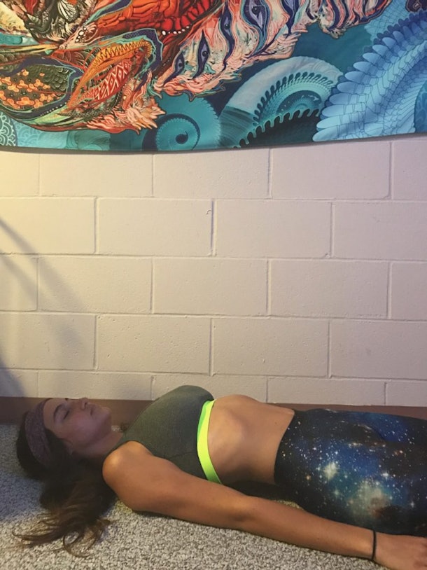 6 Beginner Yoga Poses To Justify All The Leggings You Own