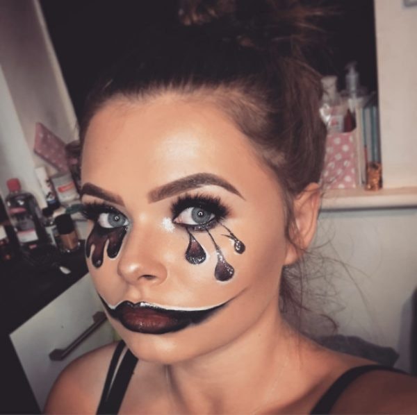 flirty clown makeup Scary clown makeup effect idea / paired with one red contact lens - http://www pinterestcom/pin/350717889705796523/ - and one white contact lens - http:// wwwpinterestcom/pin/350717889705763104. flirty clown makeup Scary clown makeup effect idea / paired with one red contact lens - http://www pinterestcom/pin/350717889705796523/ - and one white contact lens - http:// wwwpinterestcom/pin/350717889705763104.