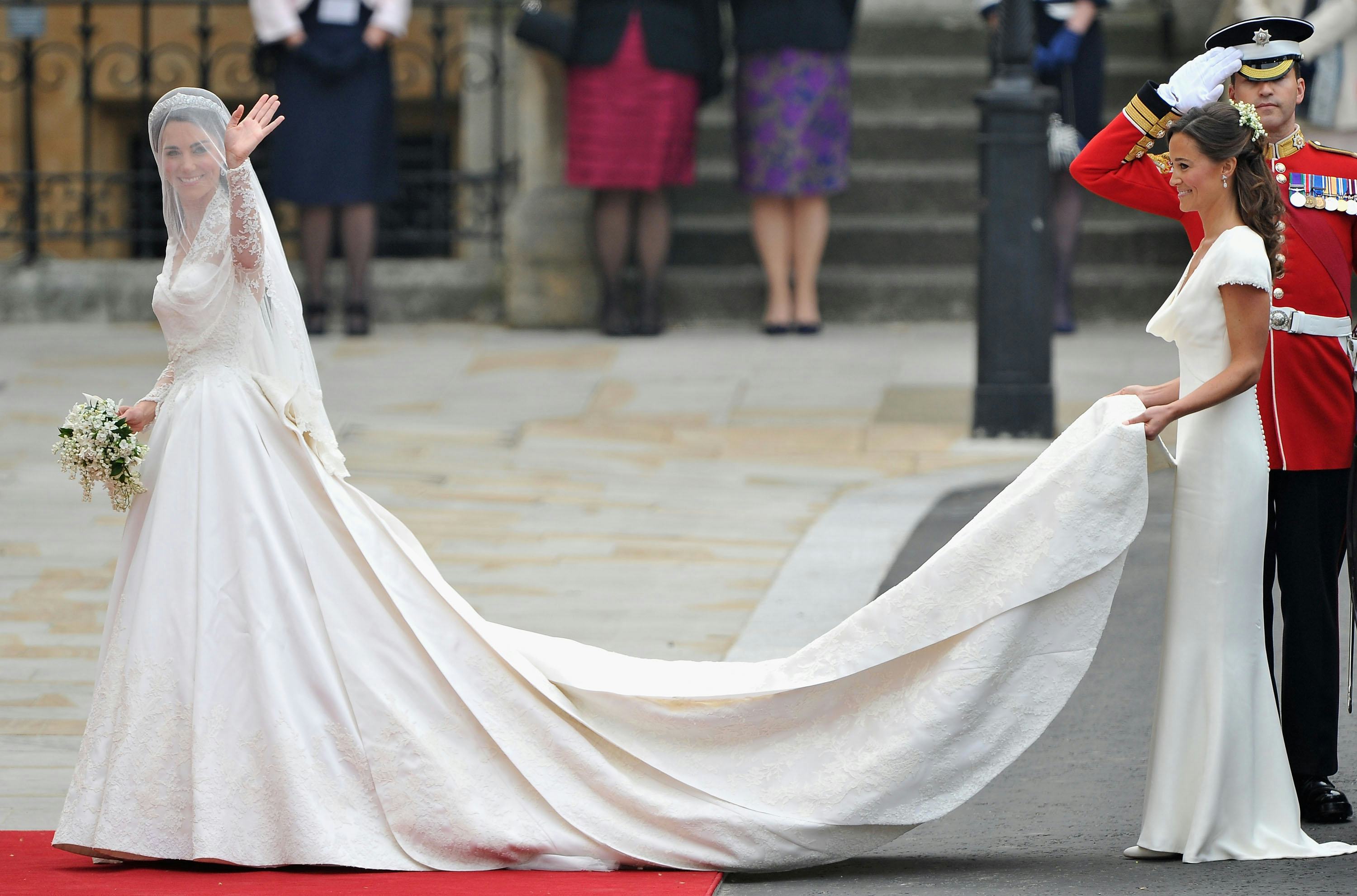 meghan markle's first husband wedding dress