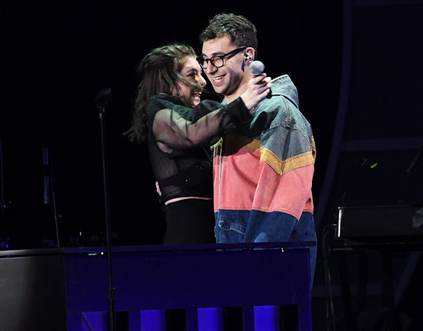 lena dunham lorde powerpoint lena dunham hasn t talked to lorde since her breakup with lena dunham lorde powerpoint lena dunham hasn t talked to lorde since her breakup with