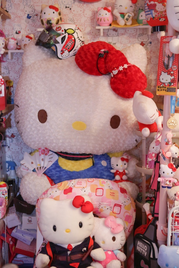 a-hello-kitty-movie-is-officially-happening-because-we-all-need-more