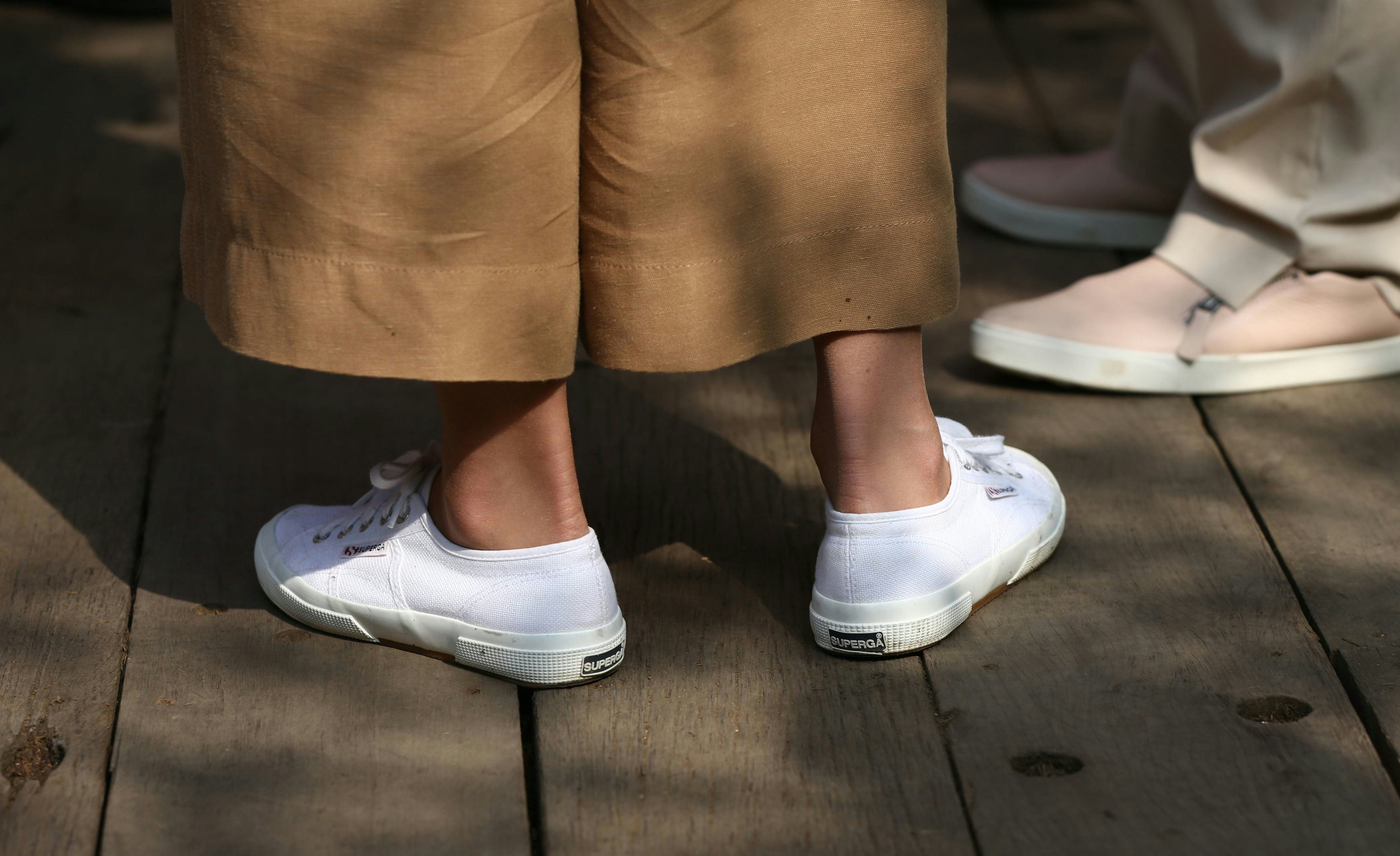 kate's white sneakers