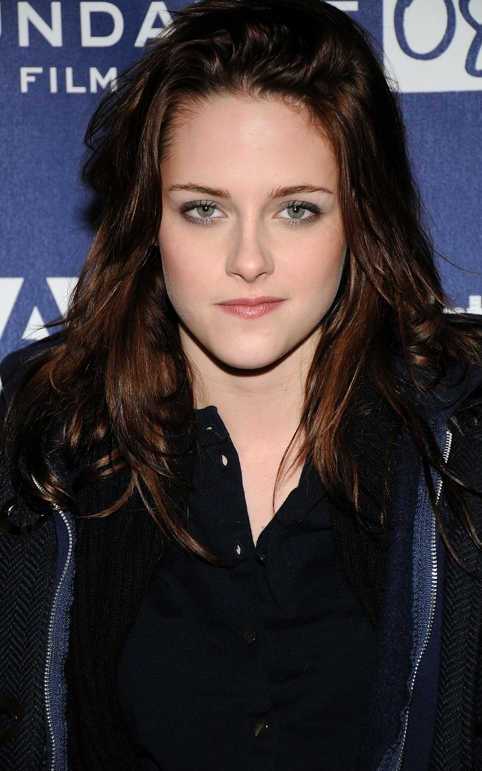 Kristen Stewart's New Short Haircut Is Part Blonde, Part ...
