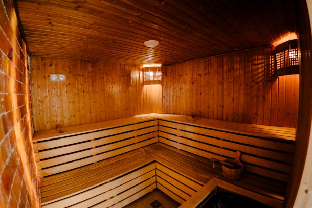 I Tried Lady Gaga�s Sauna & Ice Bath Ritual — Watch As I I Tried Lady Gaga�s Sauna & Ice Bath Ritual — Watch As I