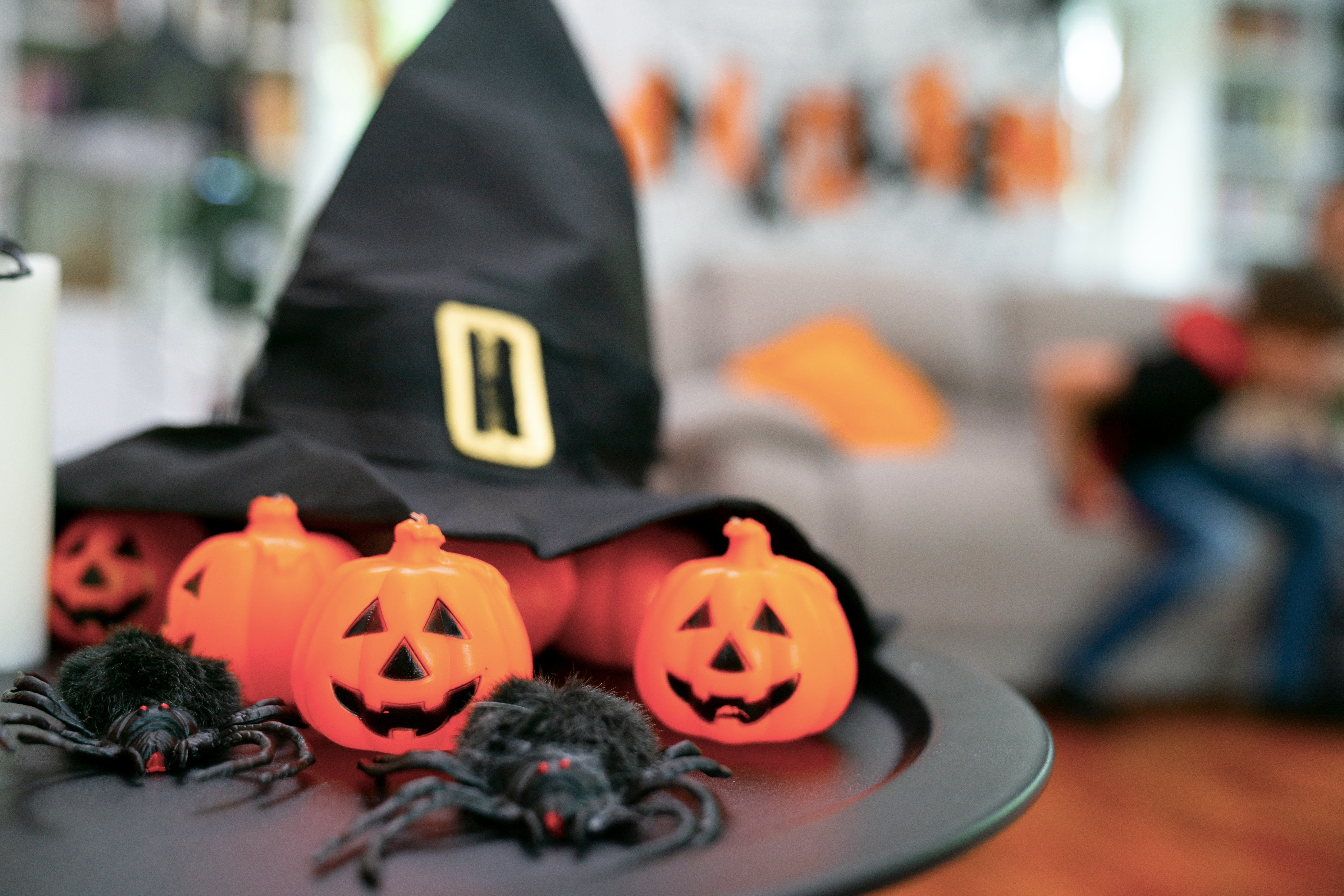 Here�s How To Host A Zoom Halloween Party For A Festive AF Virtual