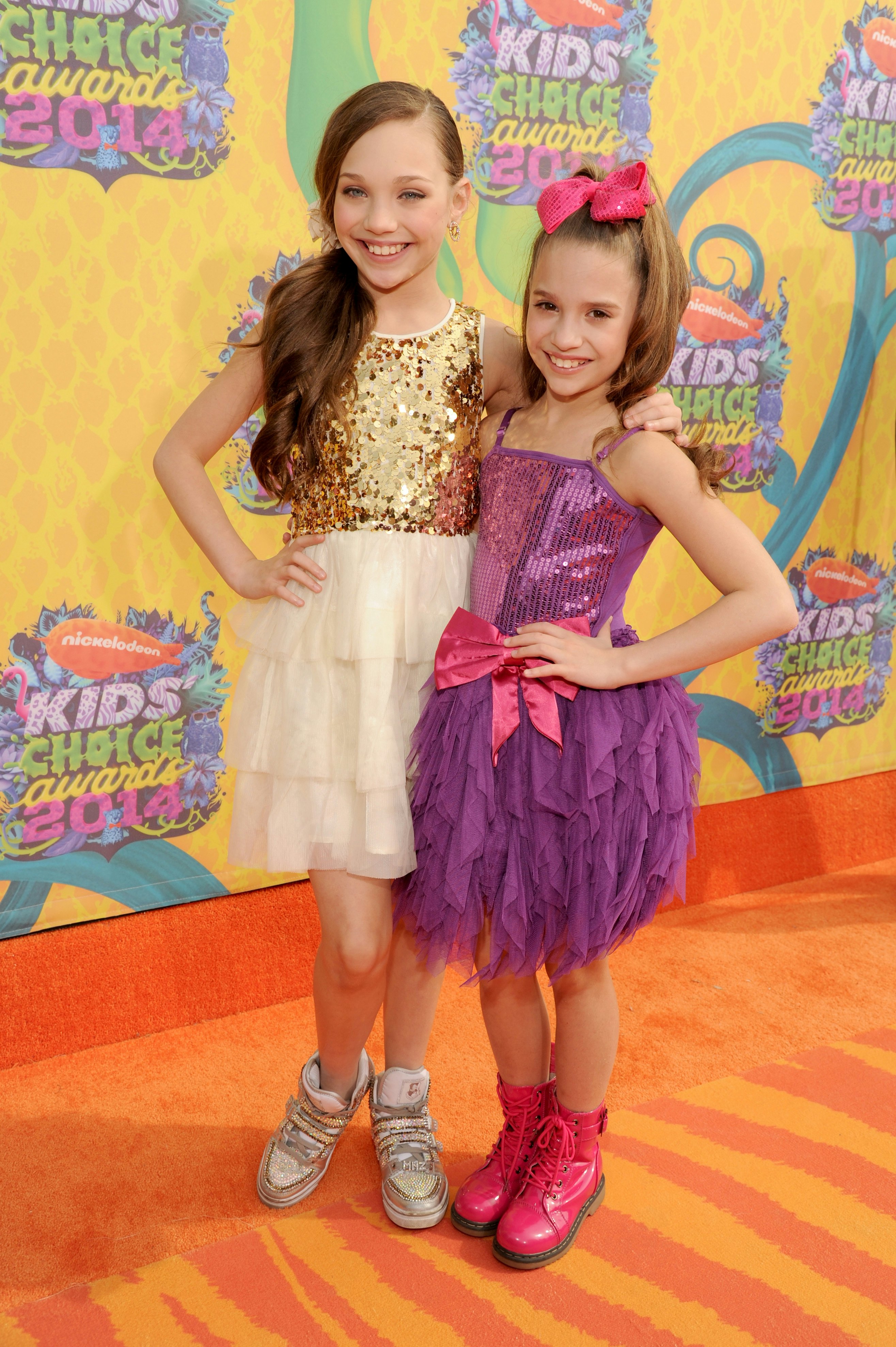 These Maddie & Kenzie Ziegler Sister Moments Will Make You Love Their