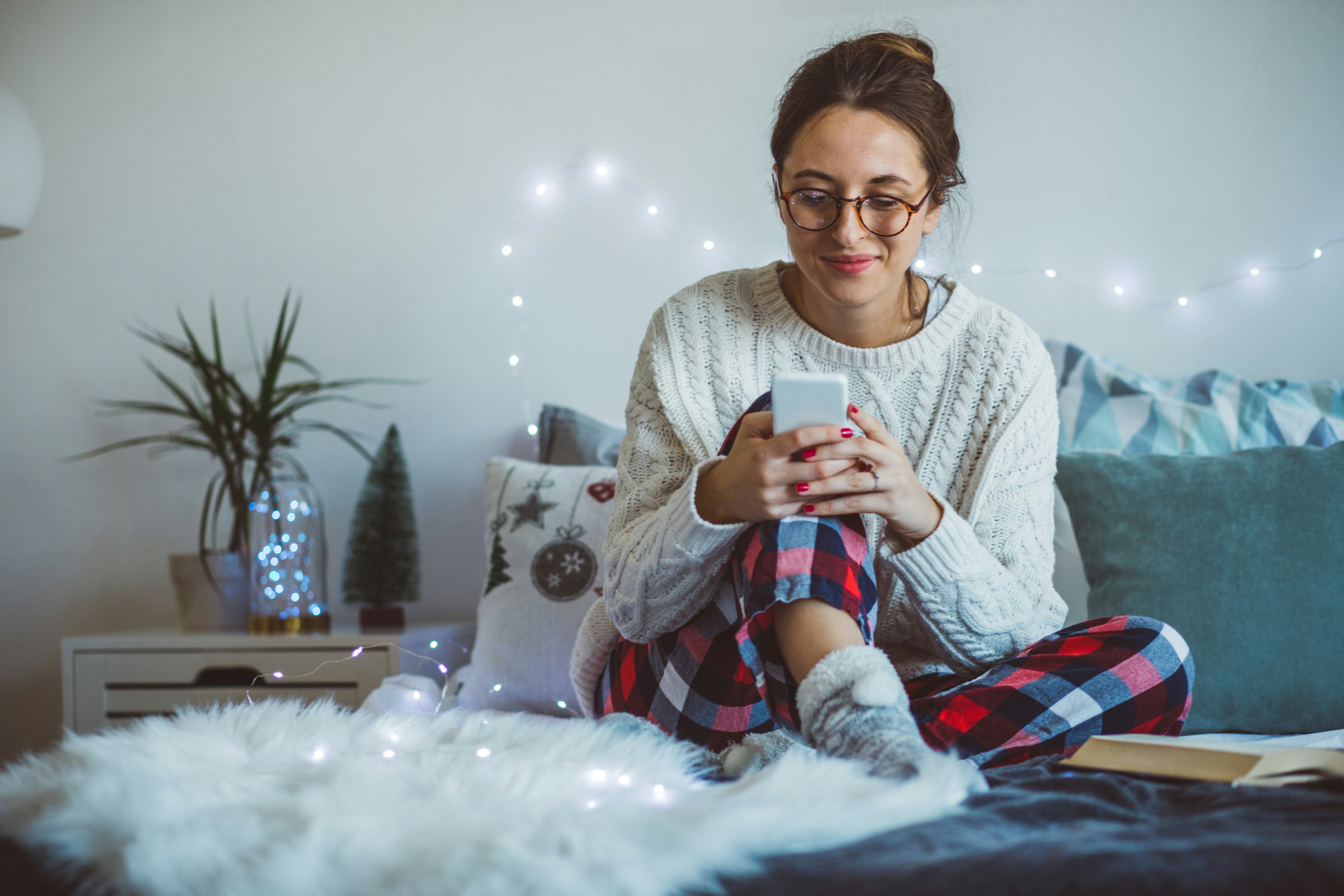 40 Instagram Captions For Christmas Morning Loungewear & Being Cozy AF