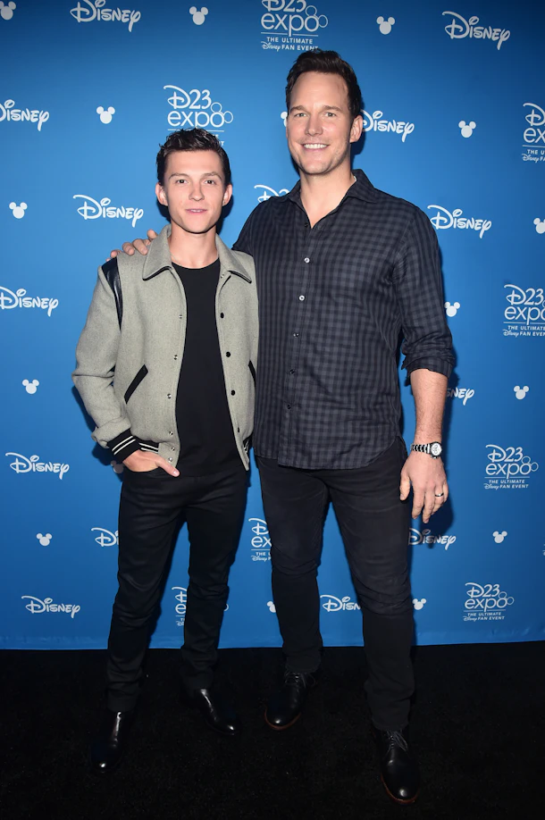 Tom Holland and Chris Pratt's quotes about deleting social media are pretty relatable.