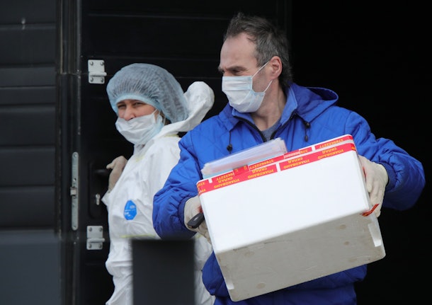 Here's how to help hospitals during the coronavirus outbreak if you aren't sure how to assist.