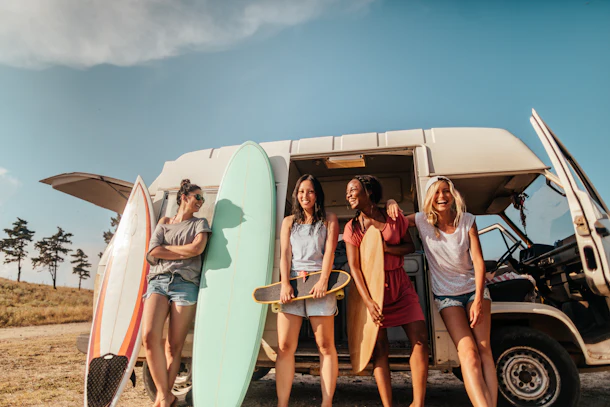 32 Captions For Throwback Travel Pictures & The Pretty ...