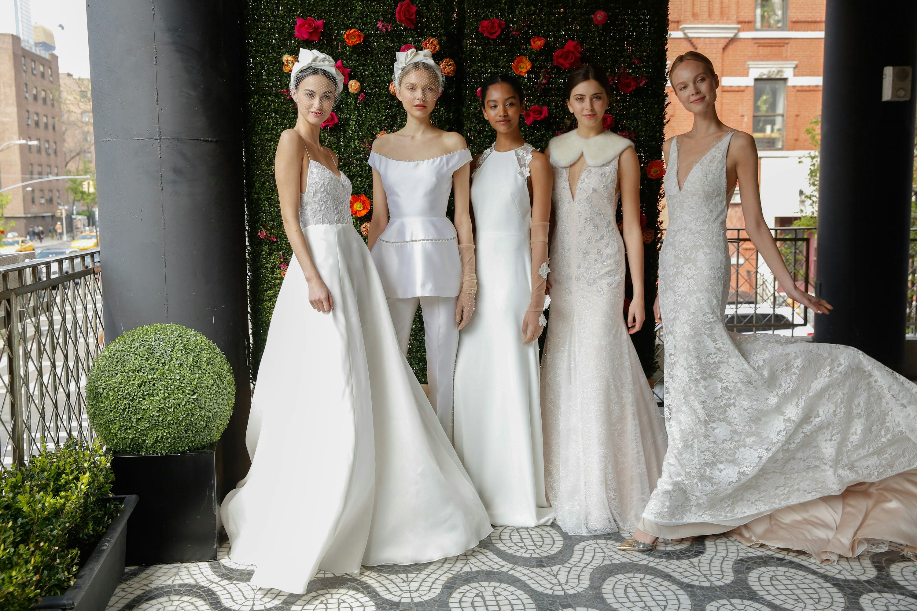 Photos Of Meghan Markle As A Bridesmaid Prove She Loves This Wedding Dress Brand