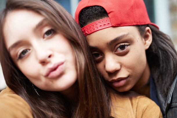 Dating someone the same zodiac sign