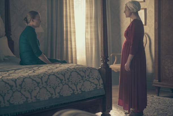 what-will-happen-to-serena-in-the-handmaid-s-tale-season-3-yvonne