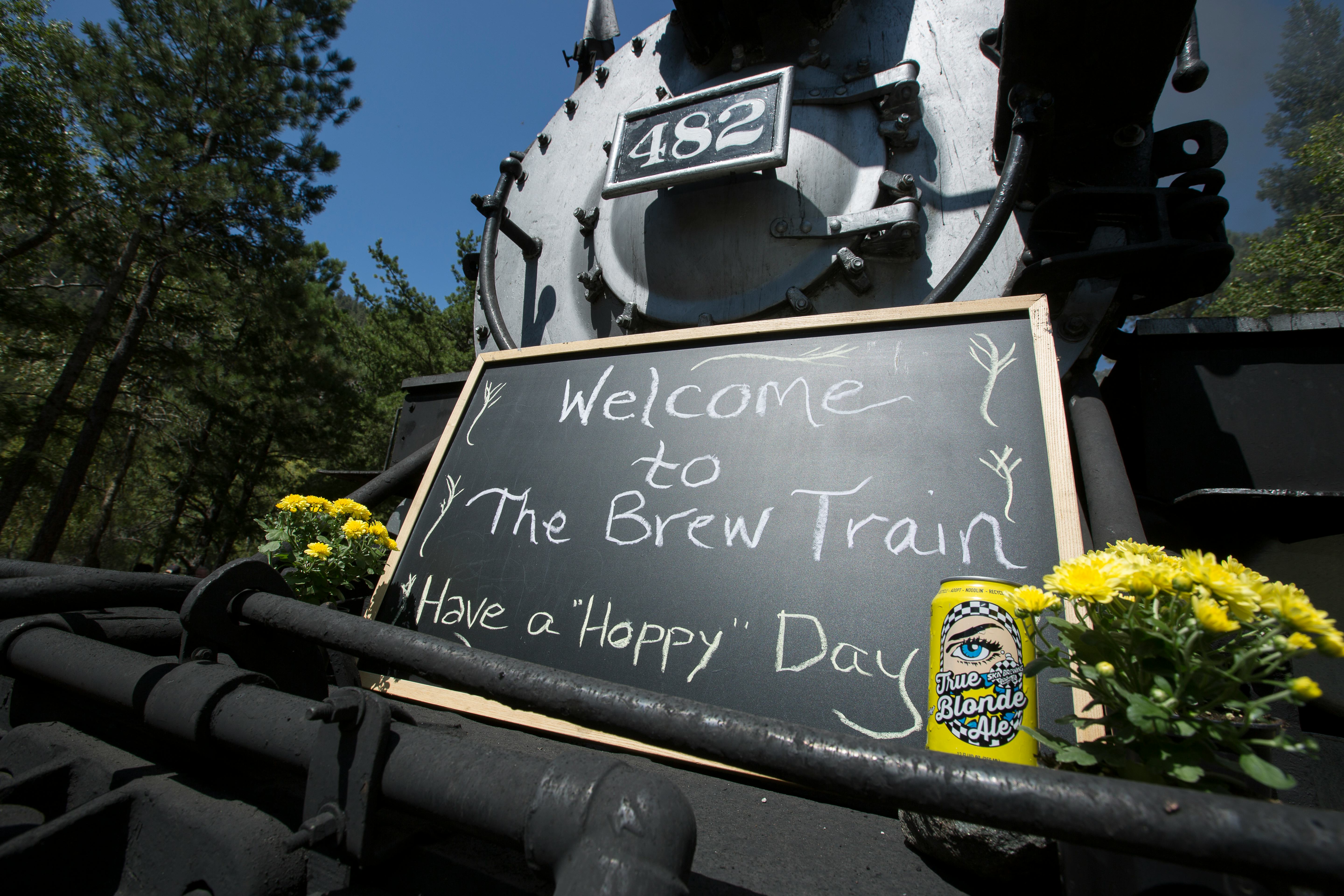 The Durango Brew Train In Colorado Holds Craft Beer Tastings, So All Aboard