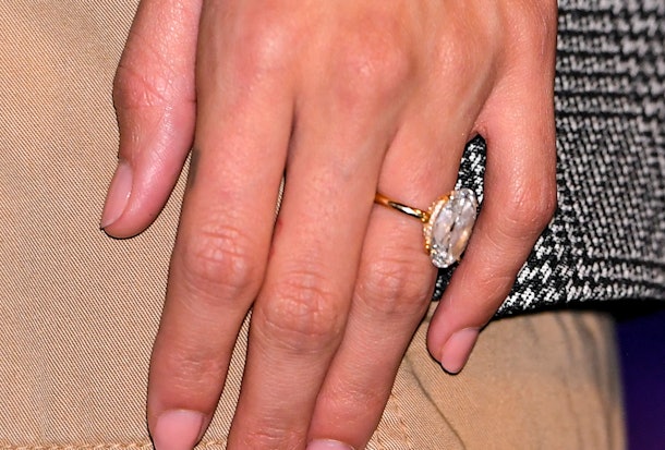 Hailey Baldwin’s Wedding Ring Suits Her Huge Engagement