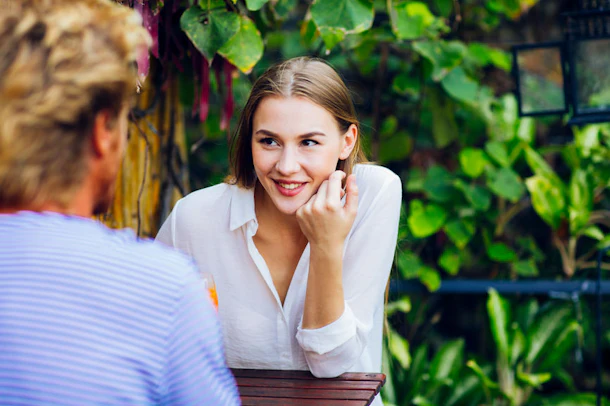 5e2c007e-fce2-47b0-a2d6-a42a5404a666-stocksy_txp2cc2a97aoof200_small_1009009.jpg?w=610&fit=max&auto=format&q=70