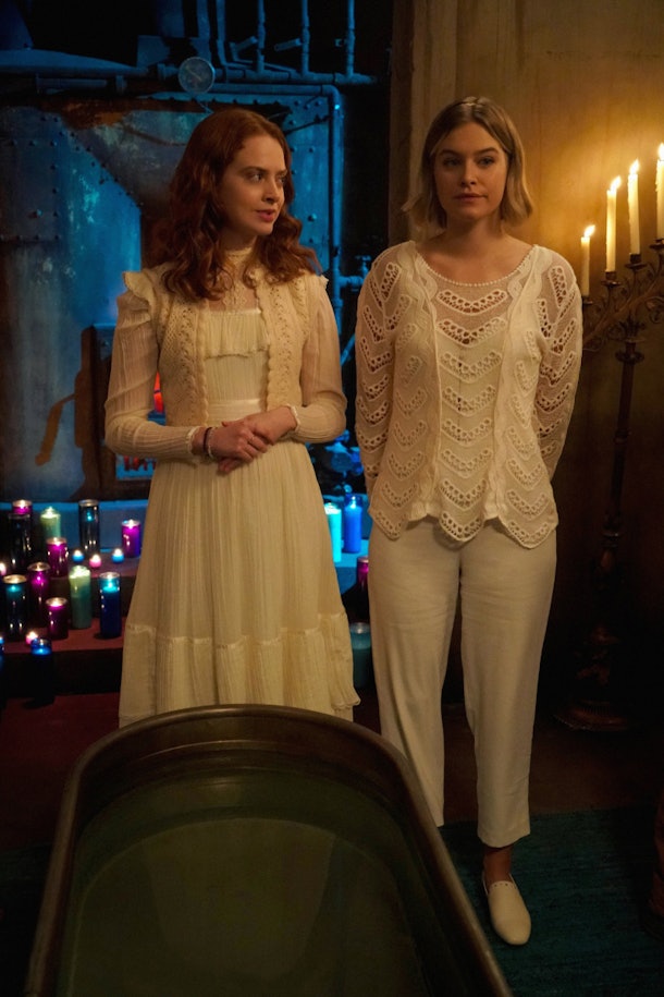 New Photos From 'Riverdale' Season 3 Episode 13 Show The Inside Of The Farm