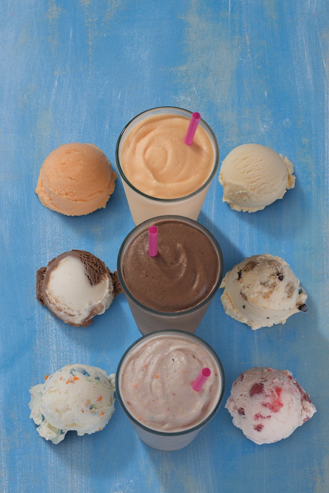 BaskinRobbins' Blueberry Muffin Ice Cream For March 2019 Is A Sweet