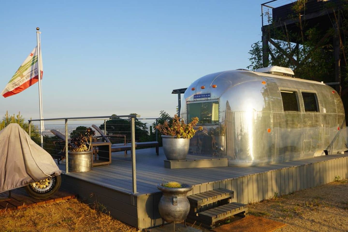 6 Airstreams On Airbnb That Are So Cool & Cozy For Your Next Baecation