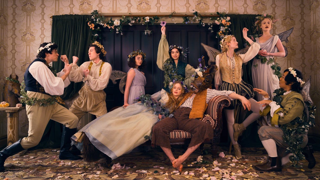 'Dickinson' Season 3: Apple TV+ Premiere Date, Cast, Trailer, & More News