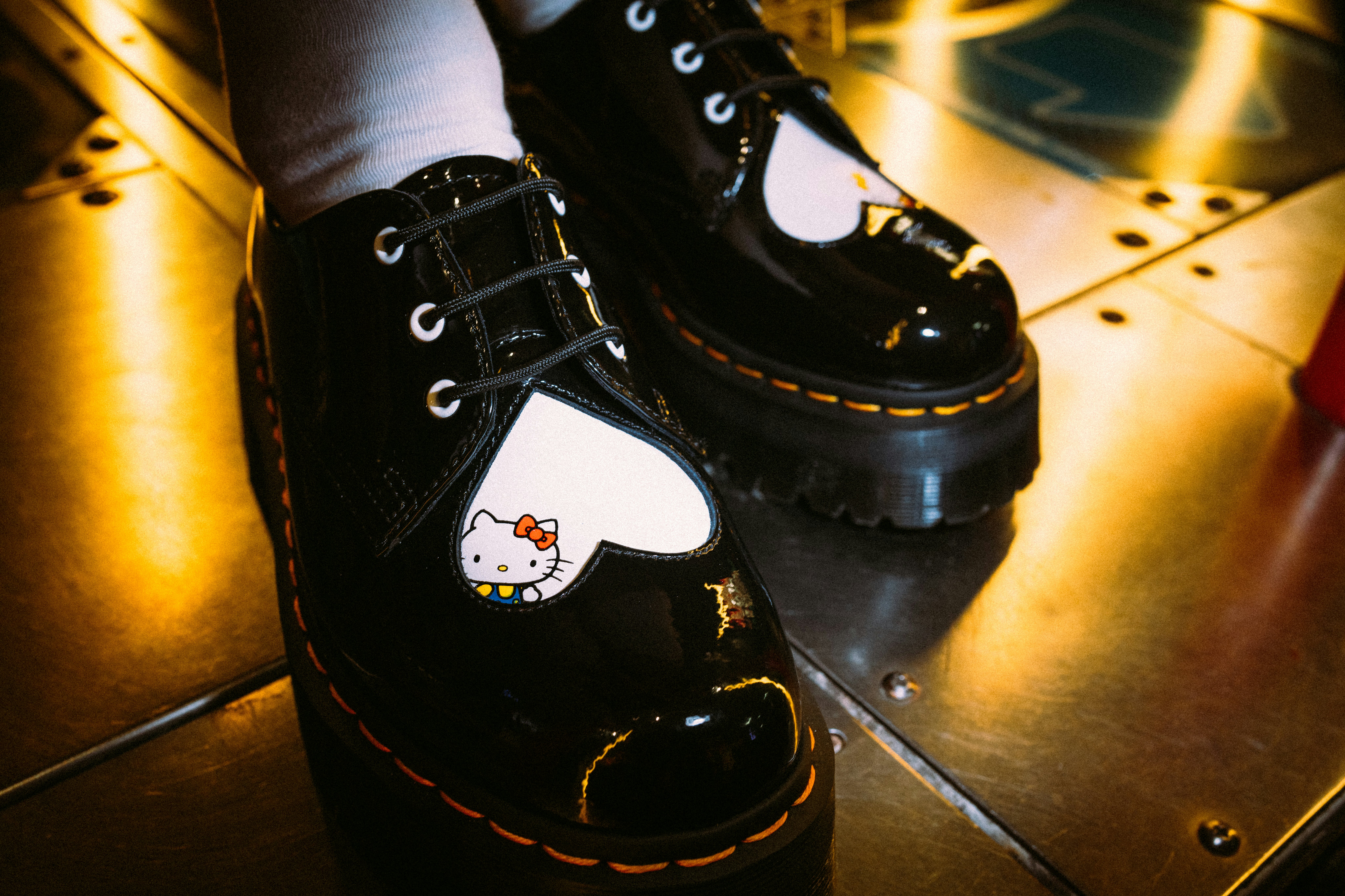 Dr. Martens x Hello Kitty Collection 