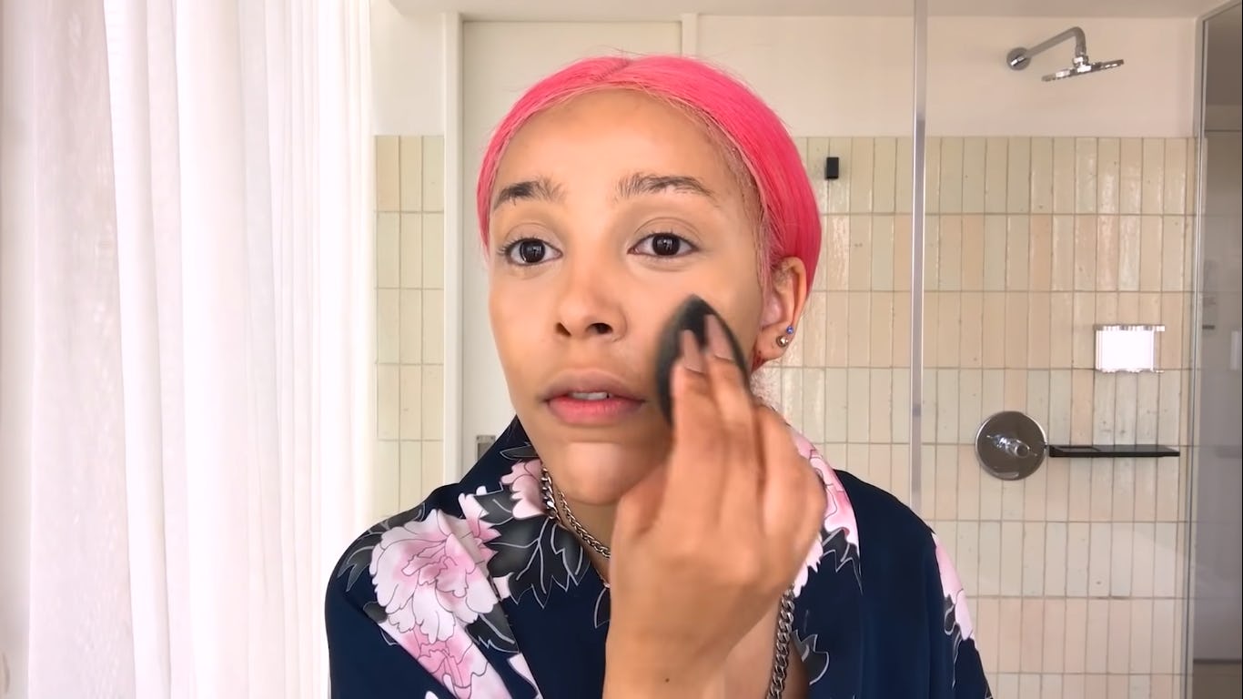 Doja Cat's Makeup Routine Is The Ultimate Egirl Dream
