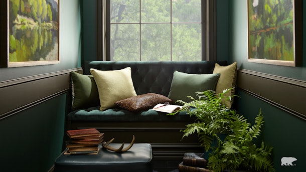 The 14 Best Zoom Home Backgrounds To Give Your Room A