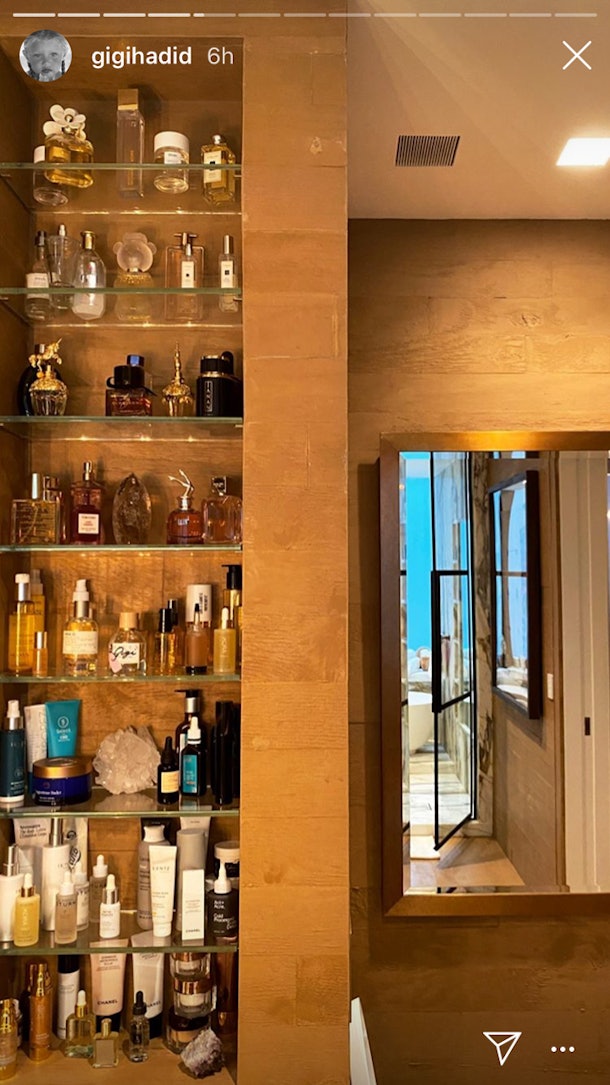Crazy 88 Auto >> The Photos Of Gigi Hadid's Renovated New York Apartment ... Crazy 88 Auto >> The Photos Of Gigi Hadid's Renovated New York Apartment ...