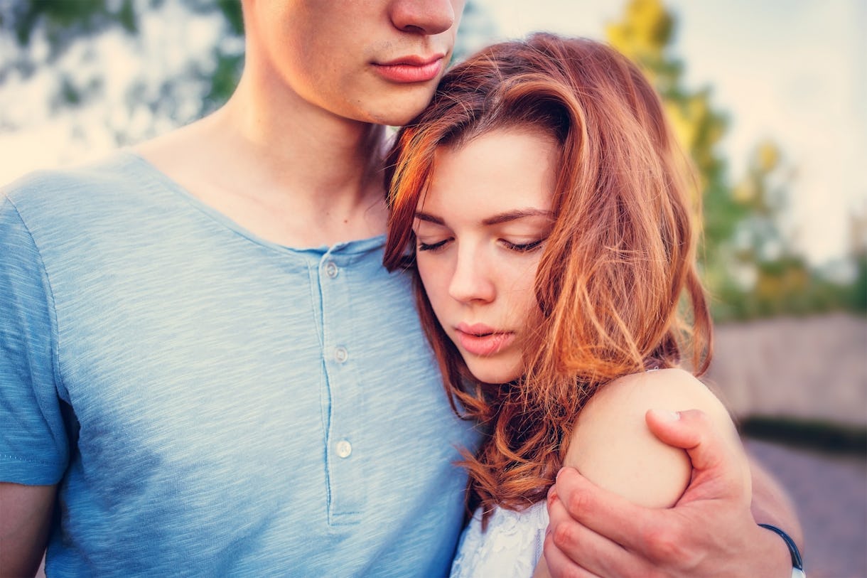 5 Signs Your Relationship Is Moving Too Fast, According To Experts