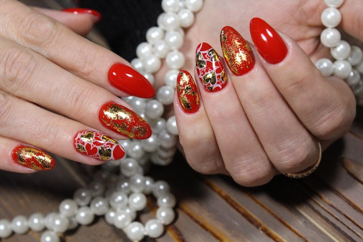 2. Chiefs Nail Designs - wide 8